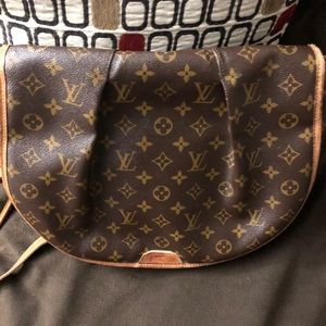 Louis Vuitton Monogram Menilmontant MM